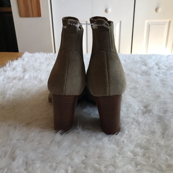 Marc Fisher dark tan suede leather ankle boots - Picture 3 of 7